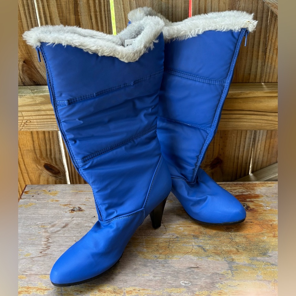 Fingerhut Intran Blue Faux Fur Lined Zip Up Stacked Heel Winter Boots Size 8